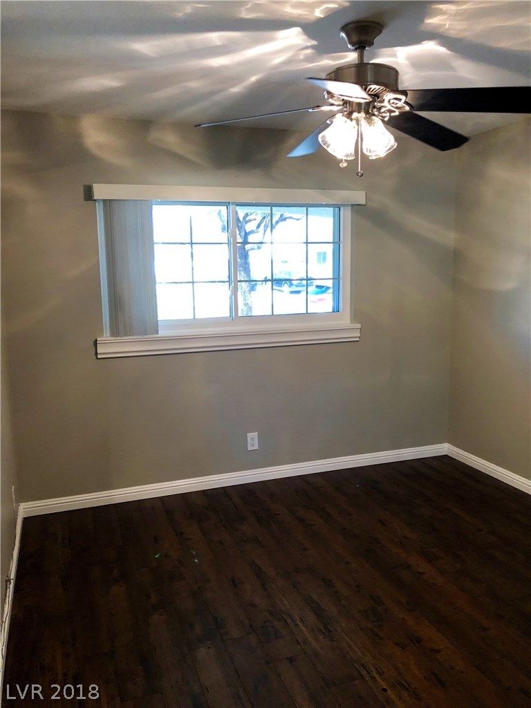 113 Huntly Road Las Vegas, NV 89145 - Photo 13 of 20 Gallery Image 13