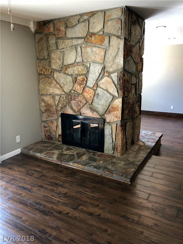 113 Huntly Road Las Vegas, NV 89145 - Photo 8 of 20 Gallery Image 8
