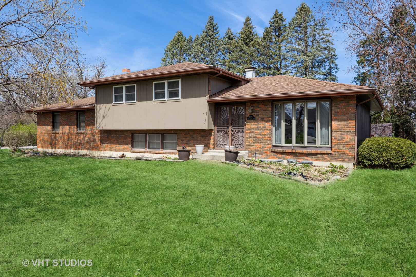 1195 New Lenox Road Joliet, IL 60433 - Photo 2 of 25 Gallery Image 2