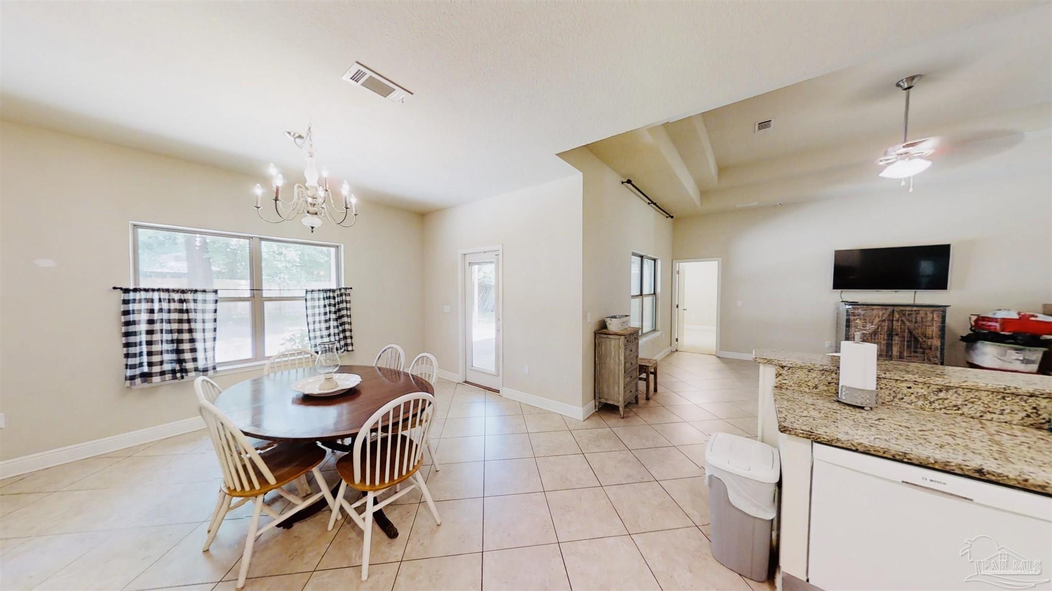 5805 Rustic Ridge Circle Milton, FL 32570 - Photo 7 of 31 Gallery Image 7