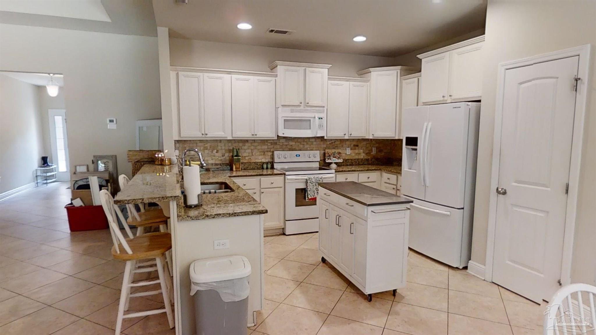 5805 Rustic Ridge Circle Milton, FL 32570 - Photo 9 of 31 Gallery Image 9