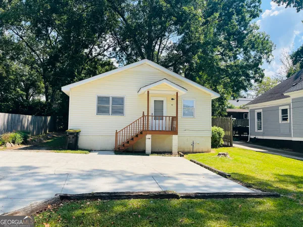 $1,295 | 25 St Clair Street, Newnan, GA 30263