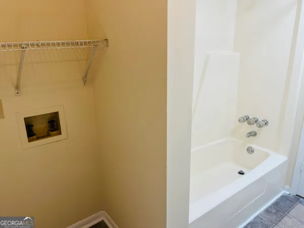 $1,295 | 25 St Clair Street, Newnan, GA 30263