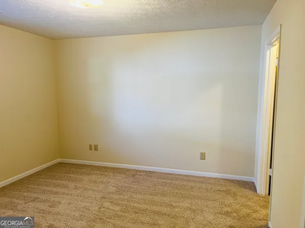 $1,295 | 25 St Clair Street, Newnan, GA 30263