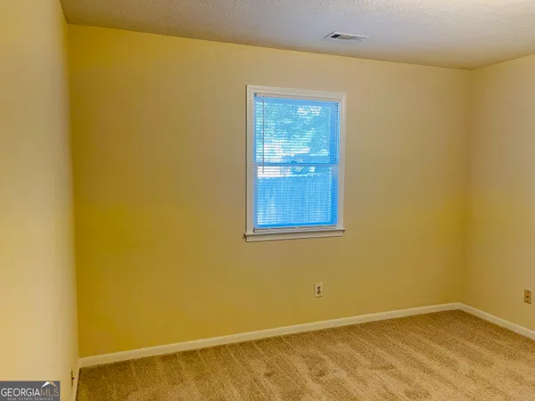 $1,295 | 25 St Clair Street, Newnan, GA 30263