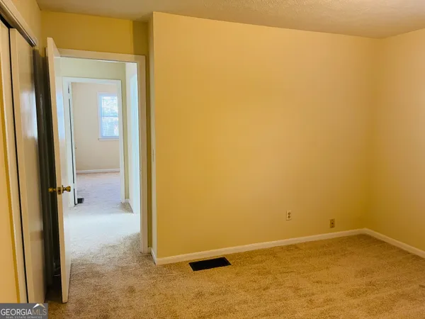 $1,295 | 25 St Clair Street, Newnan, GA 30263