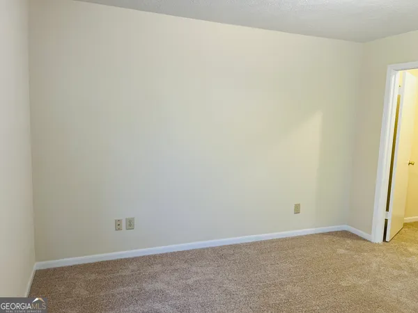 $1,295 | 25 St Clair Street, Newnan, GA 30263