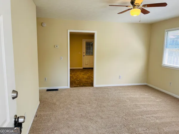 $1,295 | 25 St Clair Street, Newnan, GA 30263