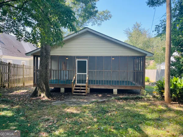 $1,295 | 25 St Clair Street, Newnan, GA 30263