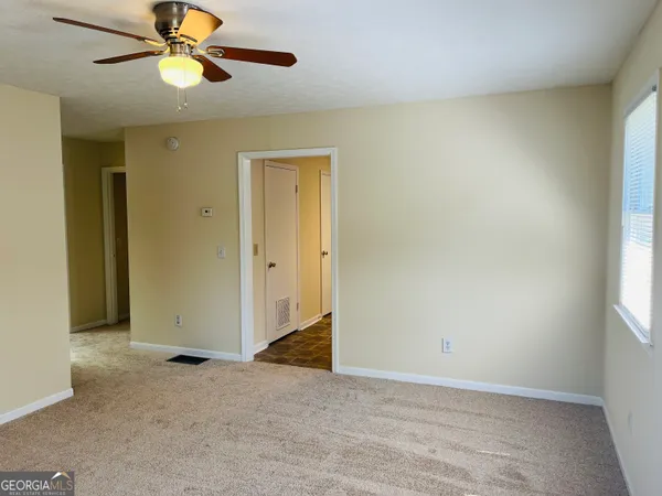 $1,295 | 25 St Clair Street, Newnan, GA 30263