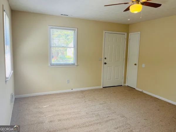 $1,295 | 25 St Clair Street, Newnan, GA 30263