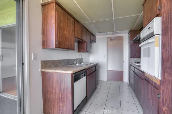 $2,380 | 1301 South Atlantic Boulevard, Unit 536C, Monterey Park, CA 91754