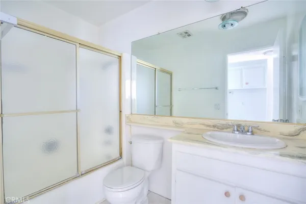 $2,380 | 1301 South Atlantic Boulevard, Unit 536C, Monterey Park, CA 91754