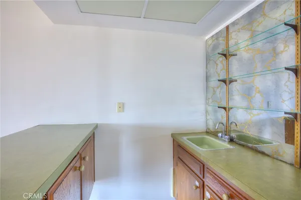 $2,380 | 1301 South Atlantic Boulevard, Unit 536C, Monterey Park, CA 91754