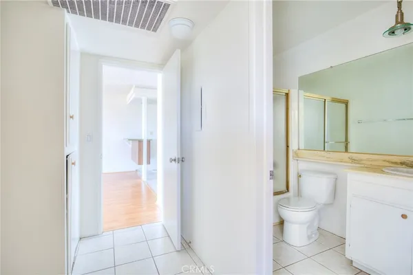 $2,380 | 1301 South Atlantic Boulevard, Unit 536C, Monterey Park, CA 91754