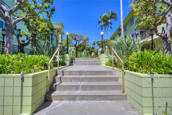 $2,380 | 1301 South Atlantic Boulevard, Unit 536C, Monterey Park, CA 91754