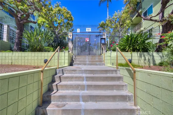 $2,380 | 1301 South Atlantic Boulevard, Unit 536C, Monterey Park, CA 91754