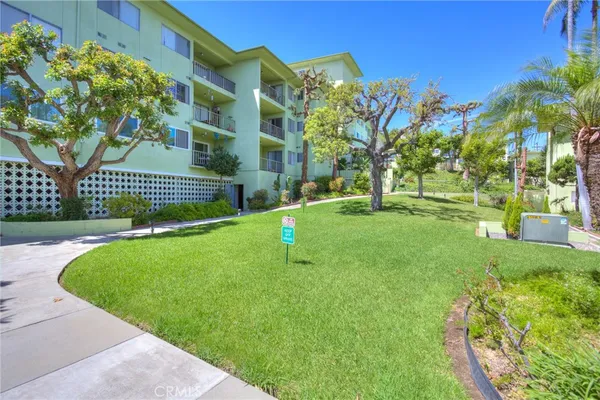 $2,380 | 1301 South Atlantic Boulevard, Unit 536C, Monterey Park, CA 91754