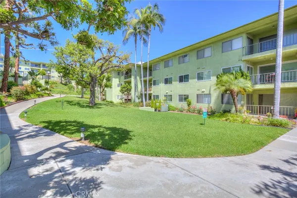 $2,380 | 1301 South Atlantic Boulevard, Unit 536C, Monterey Park, CA 91754