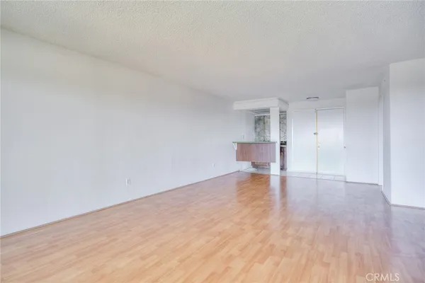 $2,380 | 1301 South Atlantic Boulevard, Unit 536C, Monterey Park, CA 91754