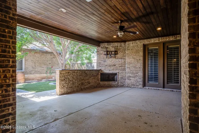 $695,000 | 6103 89th Street, Lubbock, TX 79424
