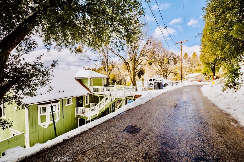 336 Delle Drive Crestline, CA 92325 - Photo 34 of 48