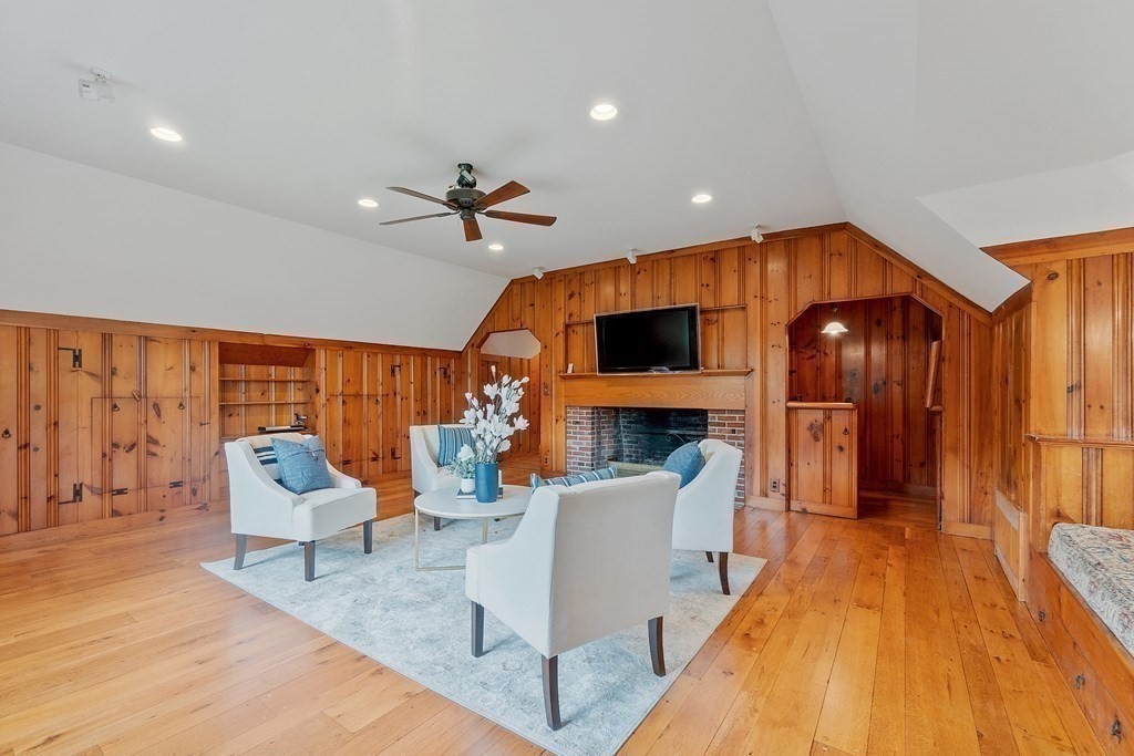 133 Nourse Road Bolton, MA 01740 - Photo 21 of 42