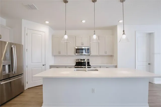 $2,295 | 5724 Haystack Drive, St. Cloud, FL 34771