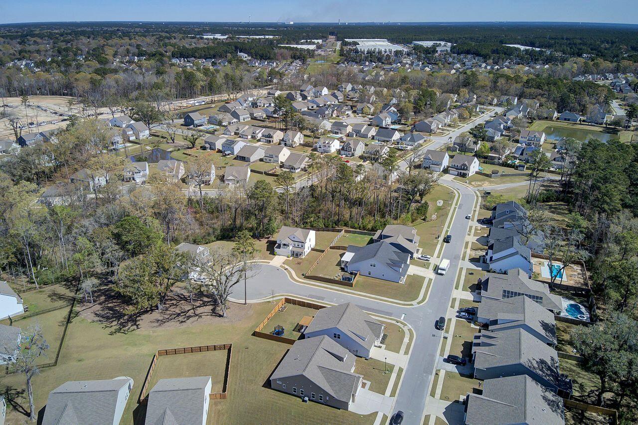 1938 Sweetfern Road Hanahan, SC 29410 - Photo 46 of 50 (48)