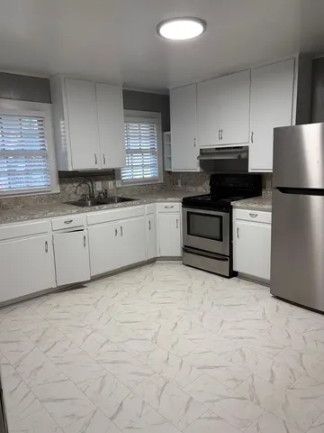 $800 | 3418 North Monroe Street, Unit B, Tallahassee, FL 32303