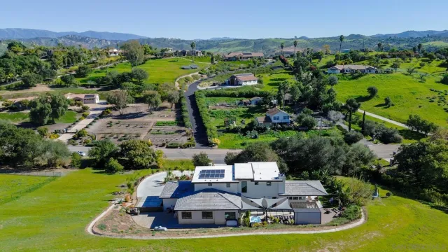$1,899,000 | 4407 Ramona Drive, Fallbrook, CA 92028