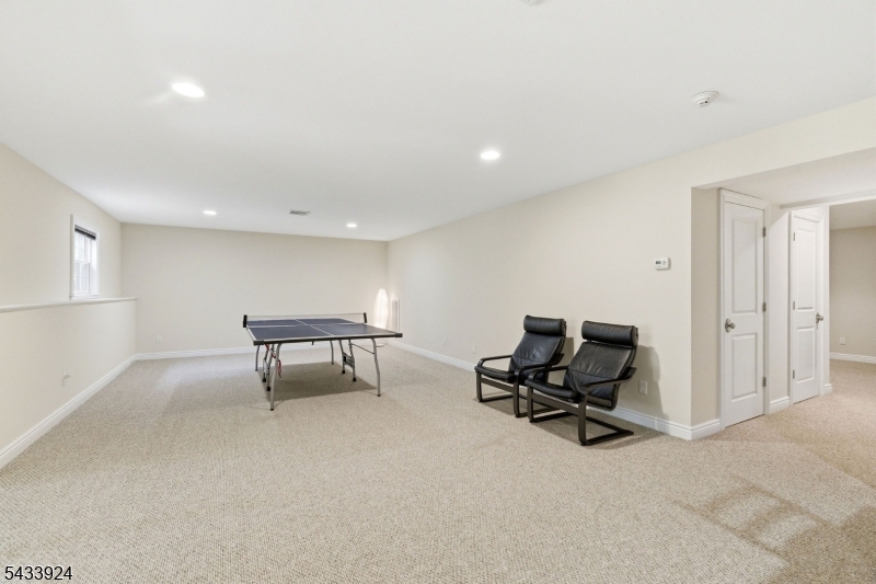 42 Spring Valley Road Montvale, NJ 07645 - Photo 38 of 50