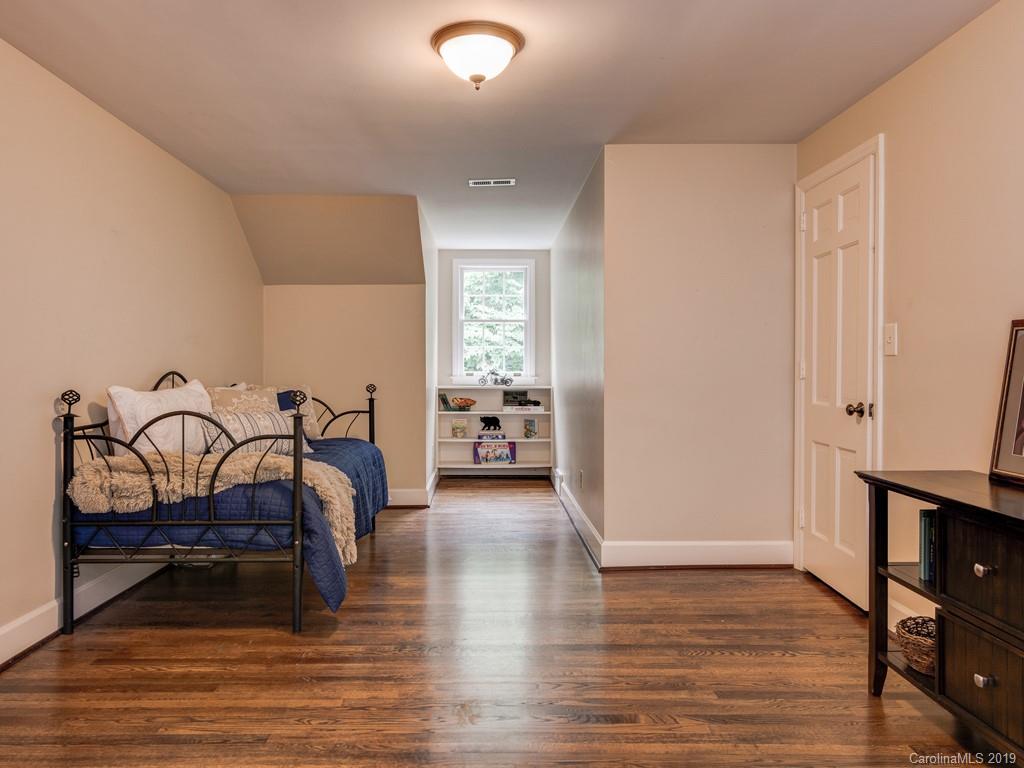 27 Park Road Asheville, NC 28803 - Photo 20 of 27 Gallery Image 20