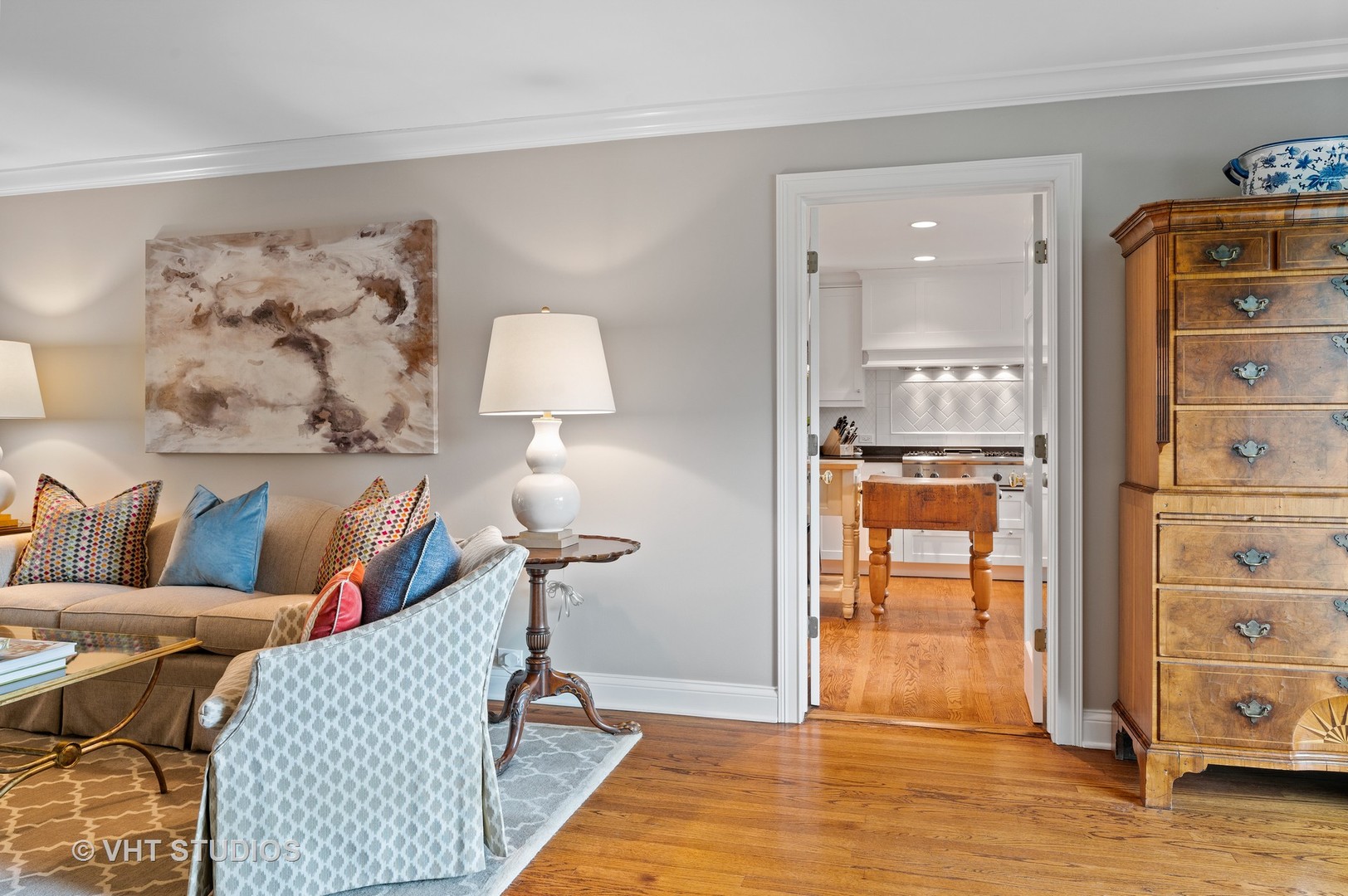 1175 Hill Road Winnetka, IL 60093 - Photo 11 of 37 a living room with furniture and a wooden floor
