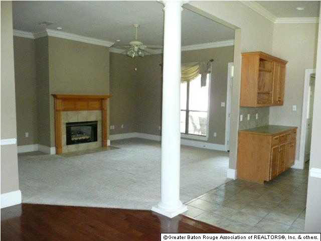 10643 Springglen Court Baton Rouge, LA 70810 - Photo 4 of 18