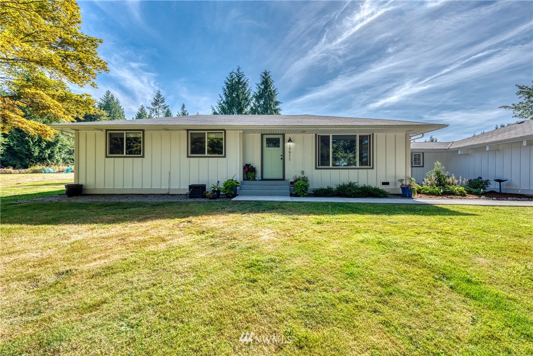 17911 Butler Road Snohomish, WA 98290 - Photo 2 of 39