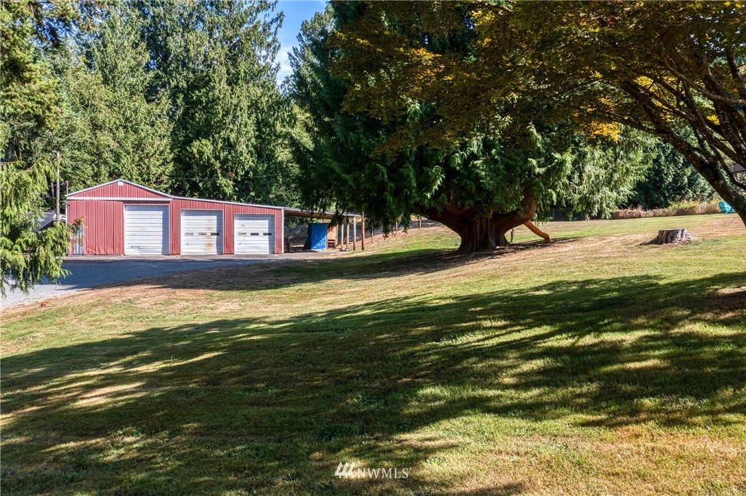 17911 Butler Road Snohomish, WA 98290 - Photo 3 of 39
