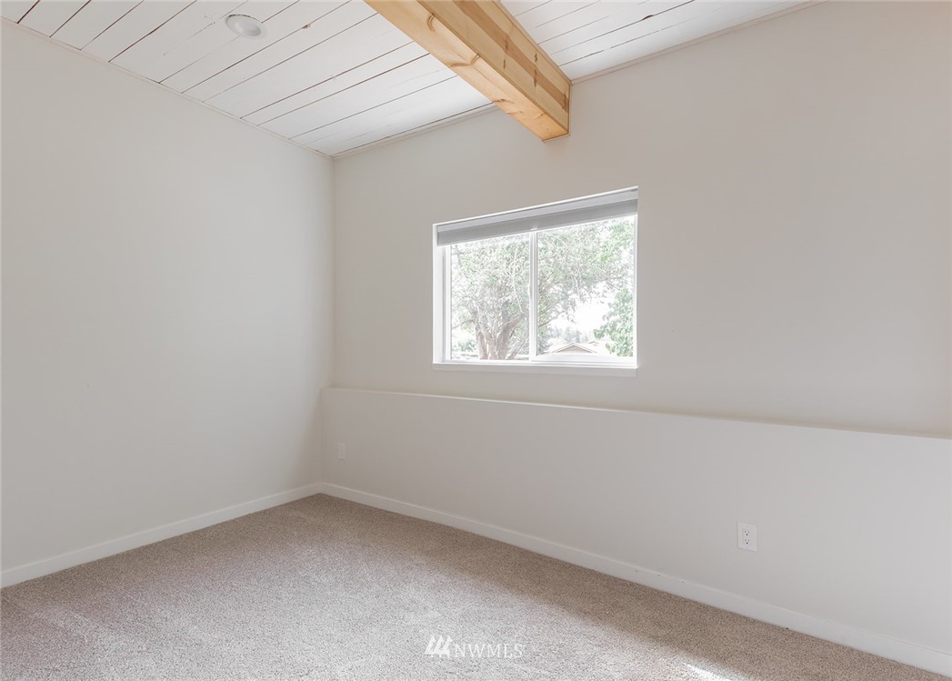 17911 Butler Road Snohomish, WA 98290 - Photo 22 of 39