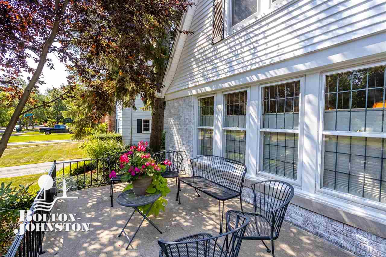 627 Lincoln Road Grosse Pointe, MI 48230 - Photo 54 of 60 Front Porch