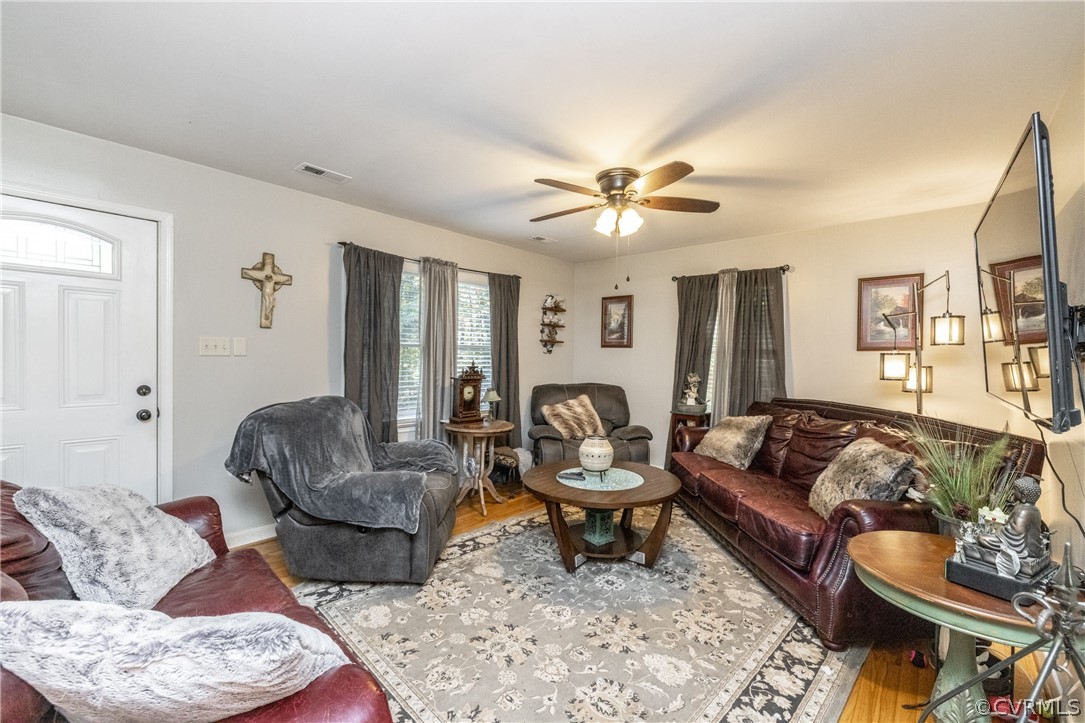 18108 West County Line Road Midlothian, VA 23112 - Photo 2 of 28 Gallery Image 2