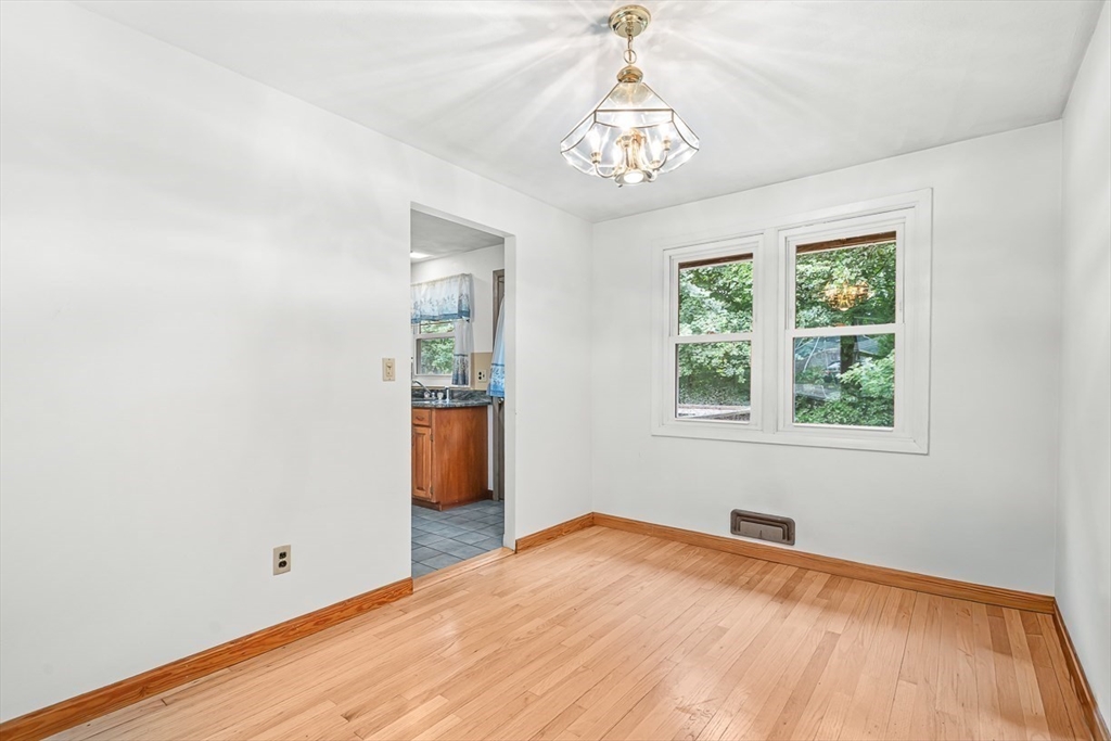 155 Turnpike Road Chelmsford, MA 01824 - Photo 8 of 35