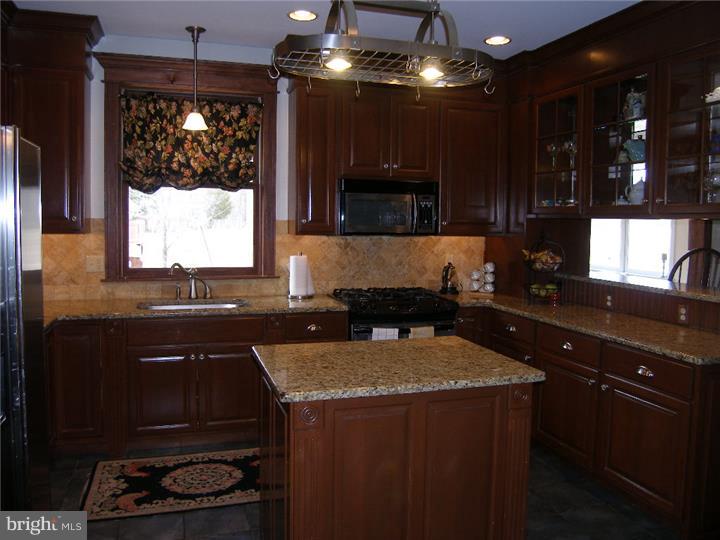 301 Fork Bridge Road Pittsgrove, NJ 08318 - Photo 7 of 25 Kitchen
