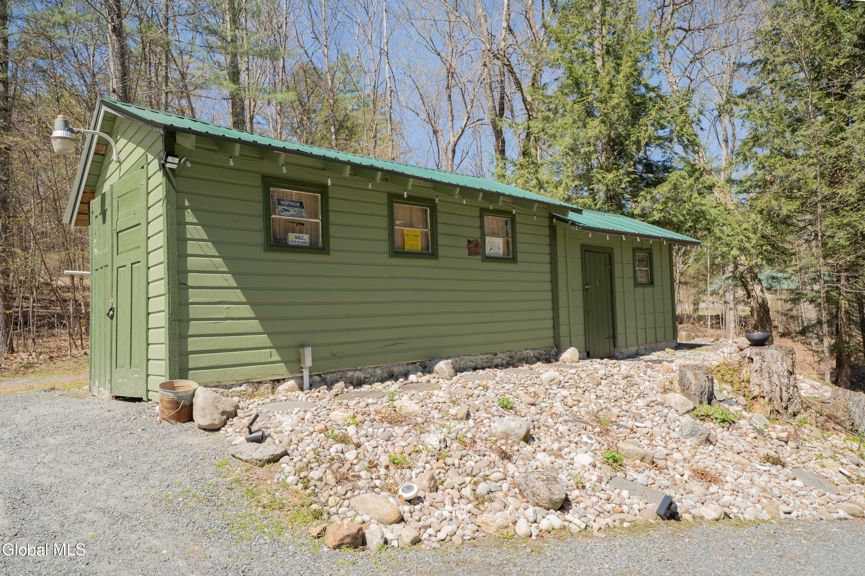141 River Road Benson, NY 12134 - Photo 10 of 50 141 River-72