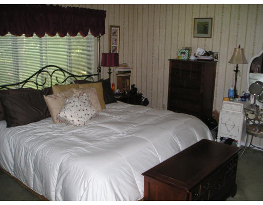 36 Condor Road Sharon, MA 02067 - Photo 8 of 9 Gallery Image 8