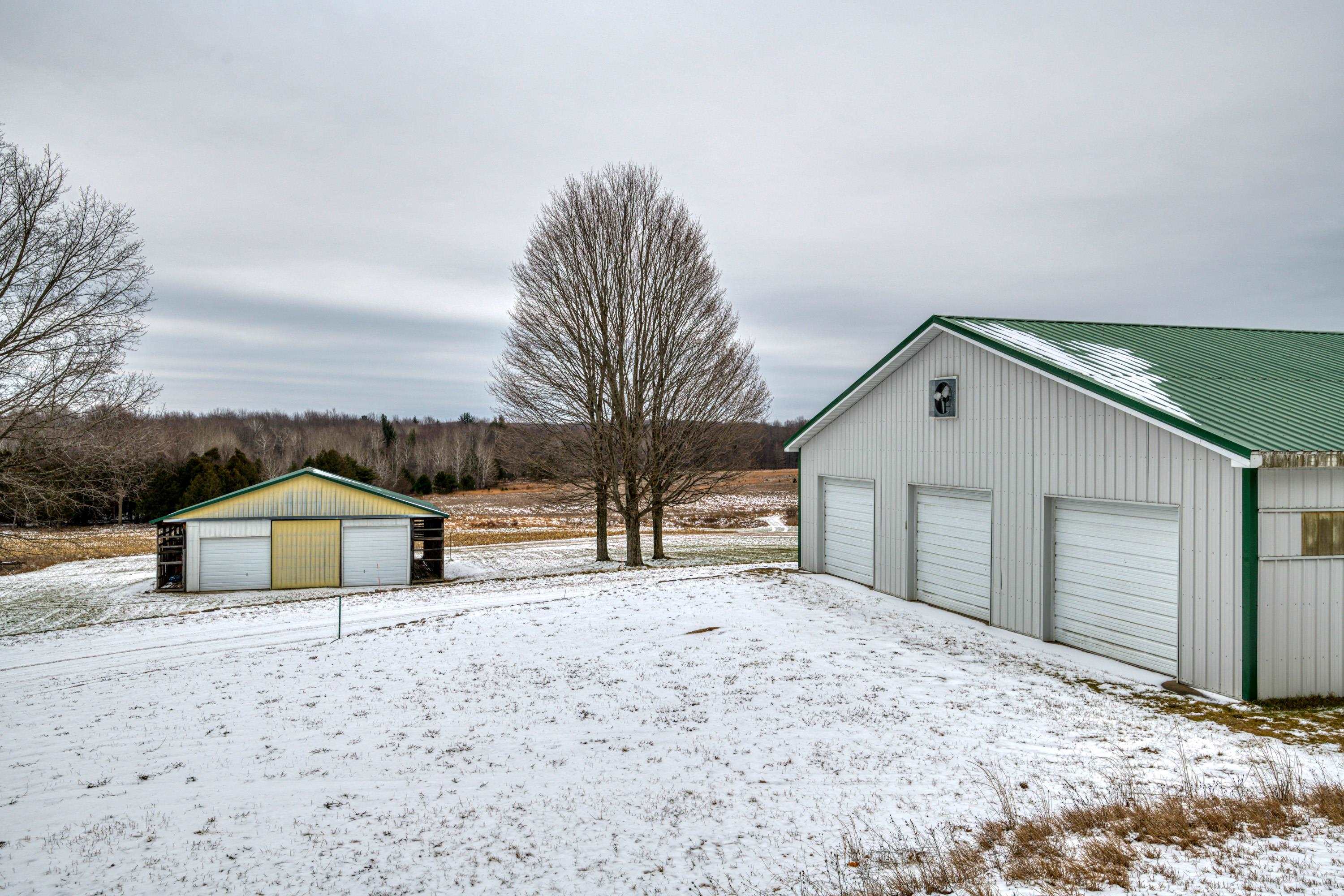 8223 Dell Road Kingsley, MI 49649 - Photo 7 of 64 1895743-7.JPG