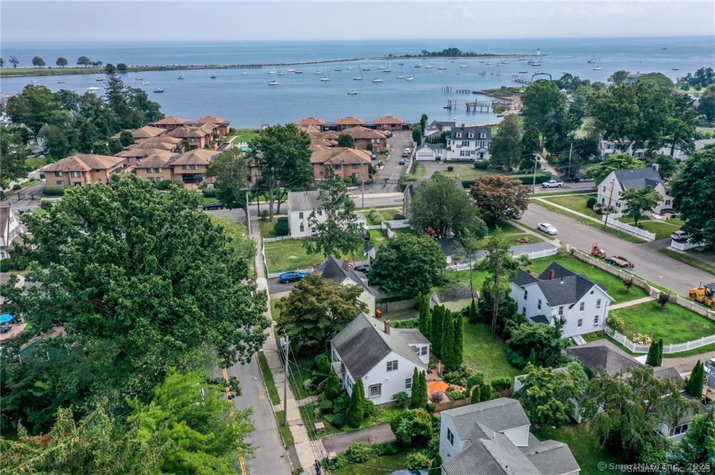 345 Courtland Avenue Bridgeport, CT 06605 - Photo 24 of 38 an aerial view of multiple house