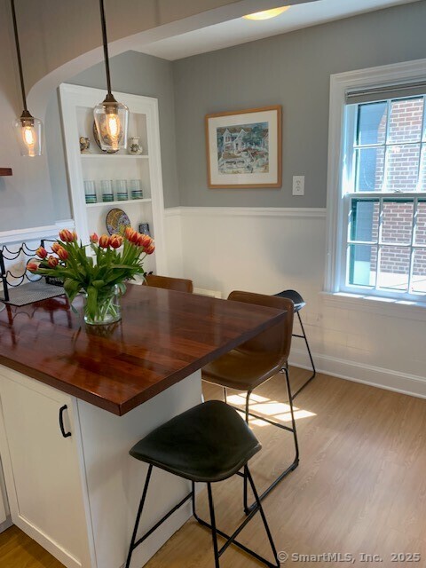 345 Courtland Avenue Bridgeport, CT 06605 - Photo 10 of 38