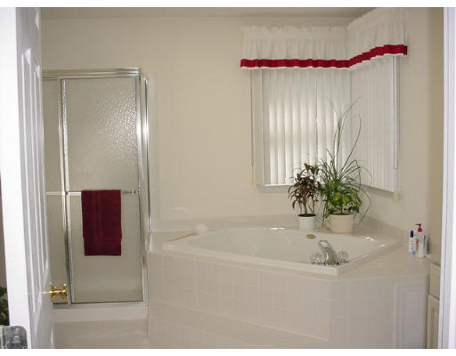 135 Stow Road Marlborough, MA 01752 - Photo 5 of 5 Gallery Image 5