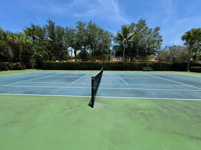 a park view with a entertaining space