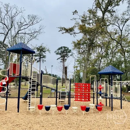 $409,000 | 250 Willow Oak Drive, Richmond Hill, GA 31324